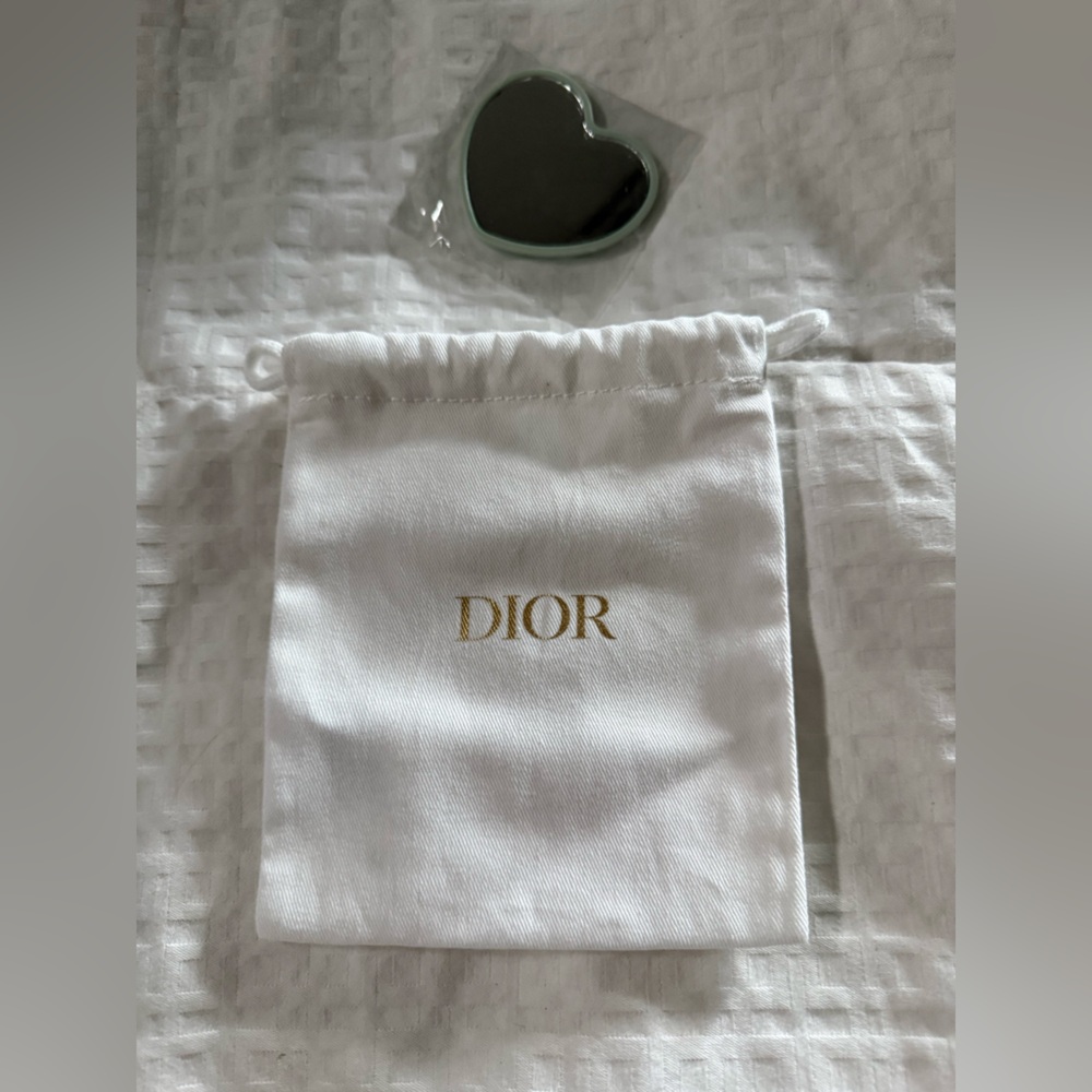 Christian Dior Circus of Dreams Gift Box with Silver Case - Picture 7 of 12